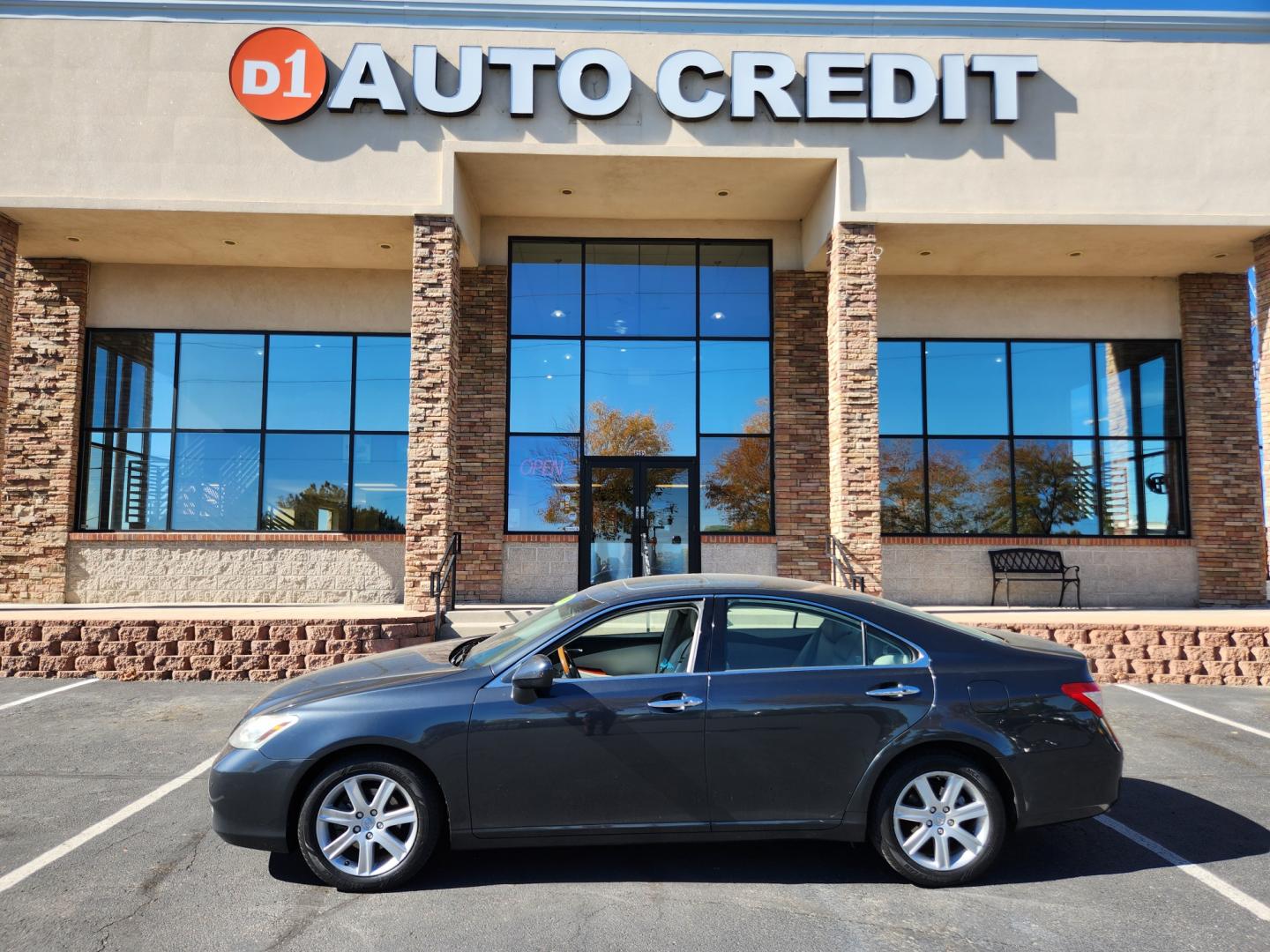 2007 LEXUS ES 350 SEDAN (JTHBJ46G972) with an 3.5L V6 DOHC 24V engine, located at 8595 Washington St., Thornton, CO, 80229, (303) 287-5511, 39.852348, -104.978447 - Photo#0